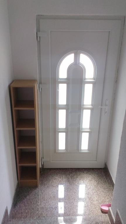 Apartments Foco Сараево Стая снимка