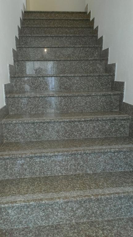 Apartments Foco Сараево Стая снимка