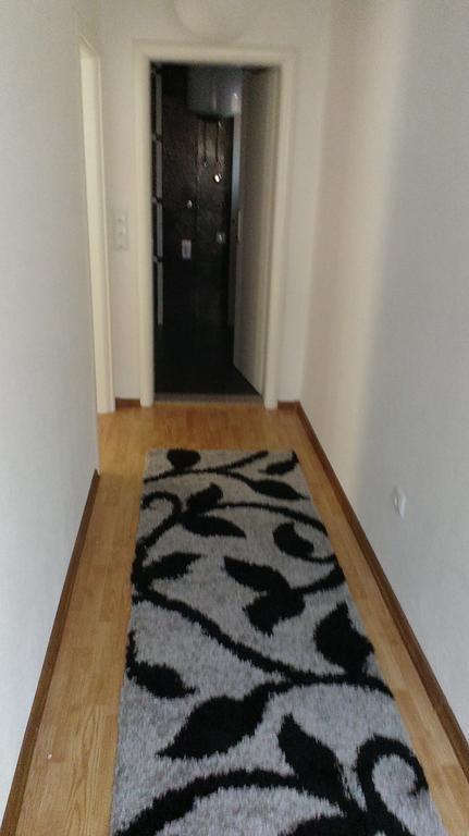 Apartments Foco Сараево Стая снимка