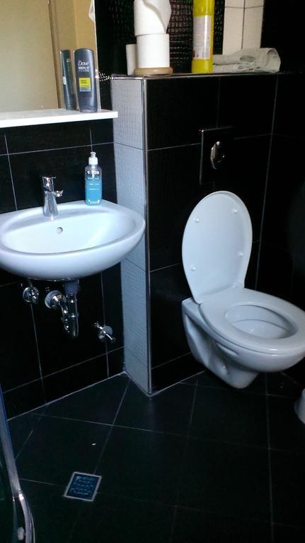 Apartments Foco Сараево Стая снимка