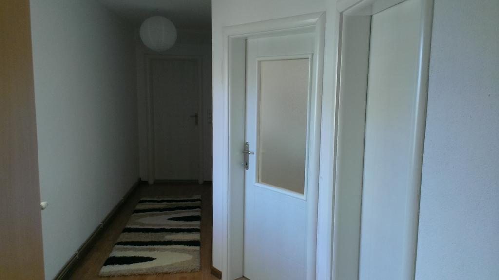 Apartments Foco Сараево Стая снимка