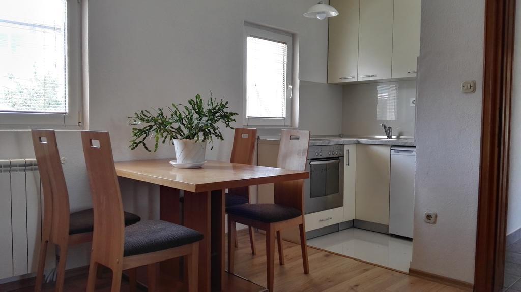 Apartments Foco Сараево Екстериор снимка
